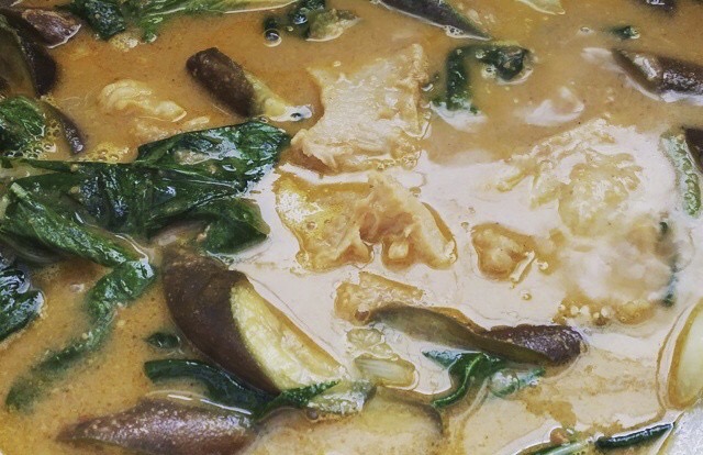 KARE-KARE Filipino dish Kare-Kare