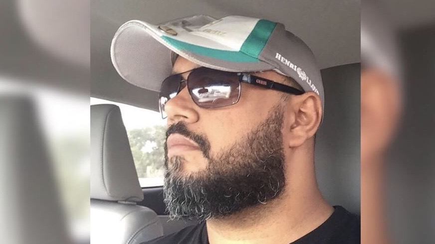 beard in Tagalog