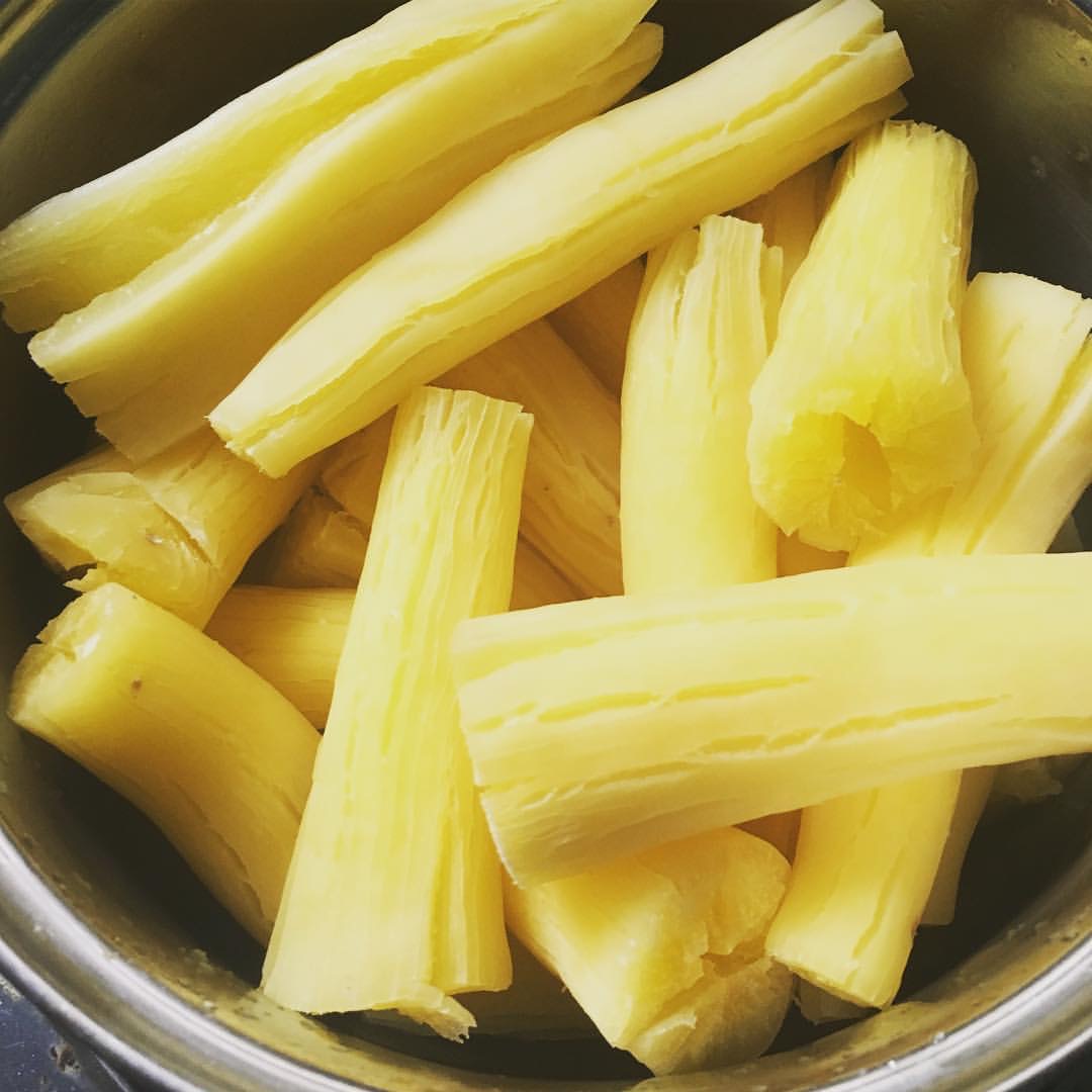 nilagang camoteng cahoy